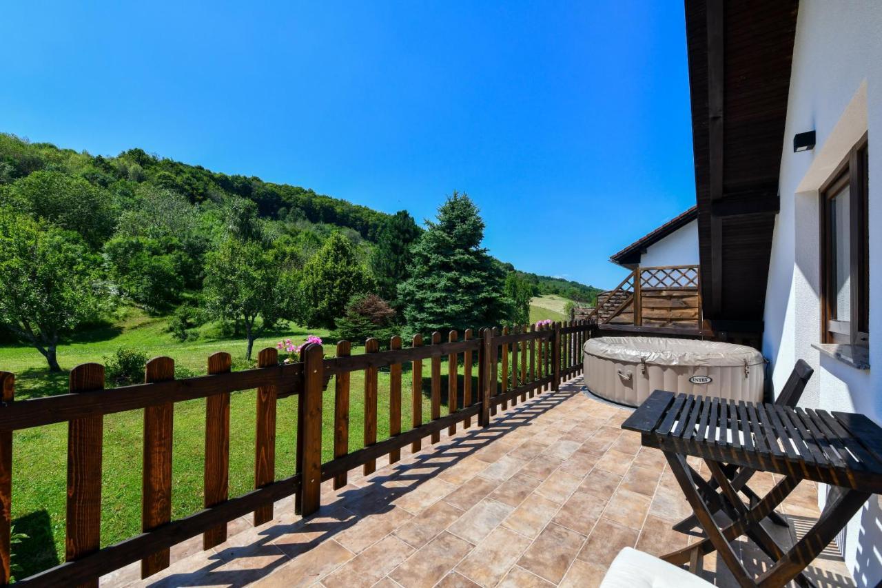 Wildernest Holiday Home Rakovica Buitenkant foto